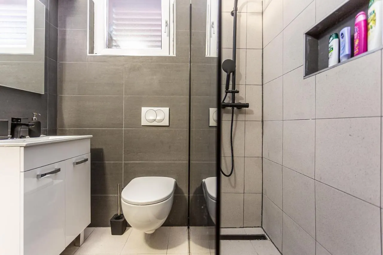 Smiljana Apartments Klimno